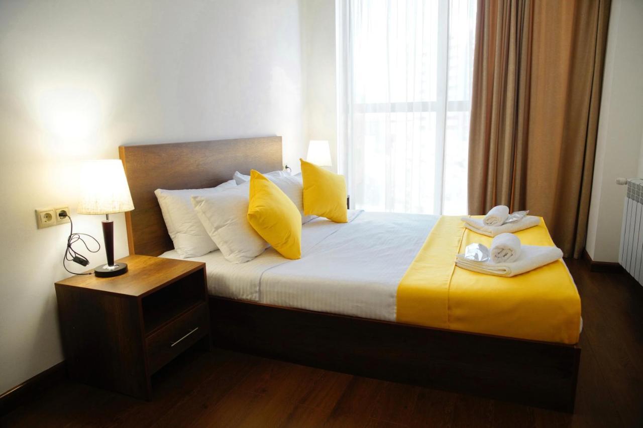 Center At Buzand St. Apartment *